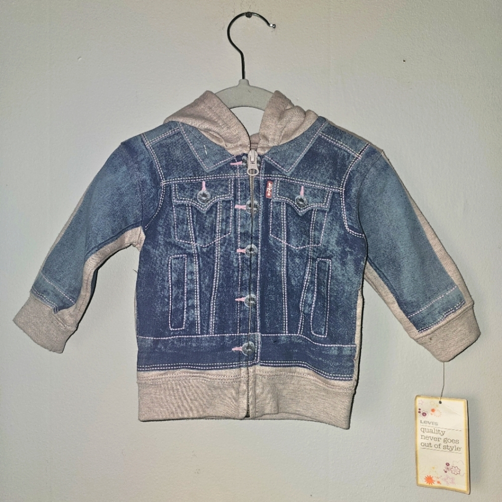 NWT | 9 mos. | Levi’s | Denim Print Hooded Jacket Baby Girls